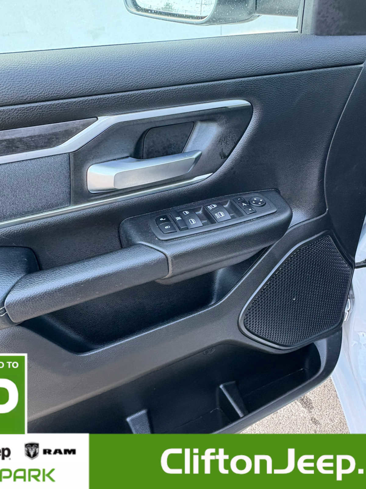 Used 2022 RAM 1500 Big Horn image 9