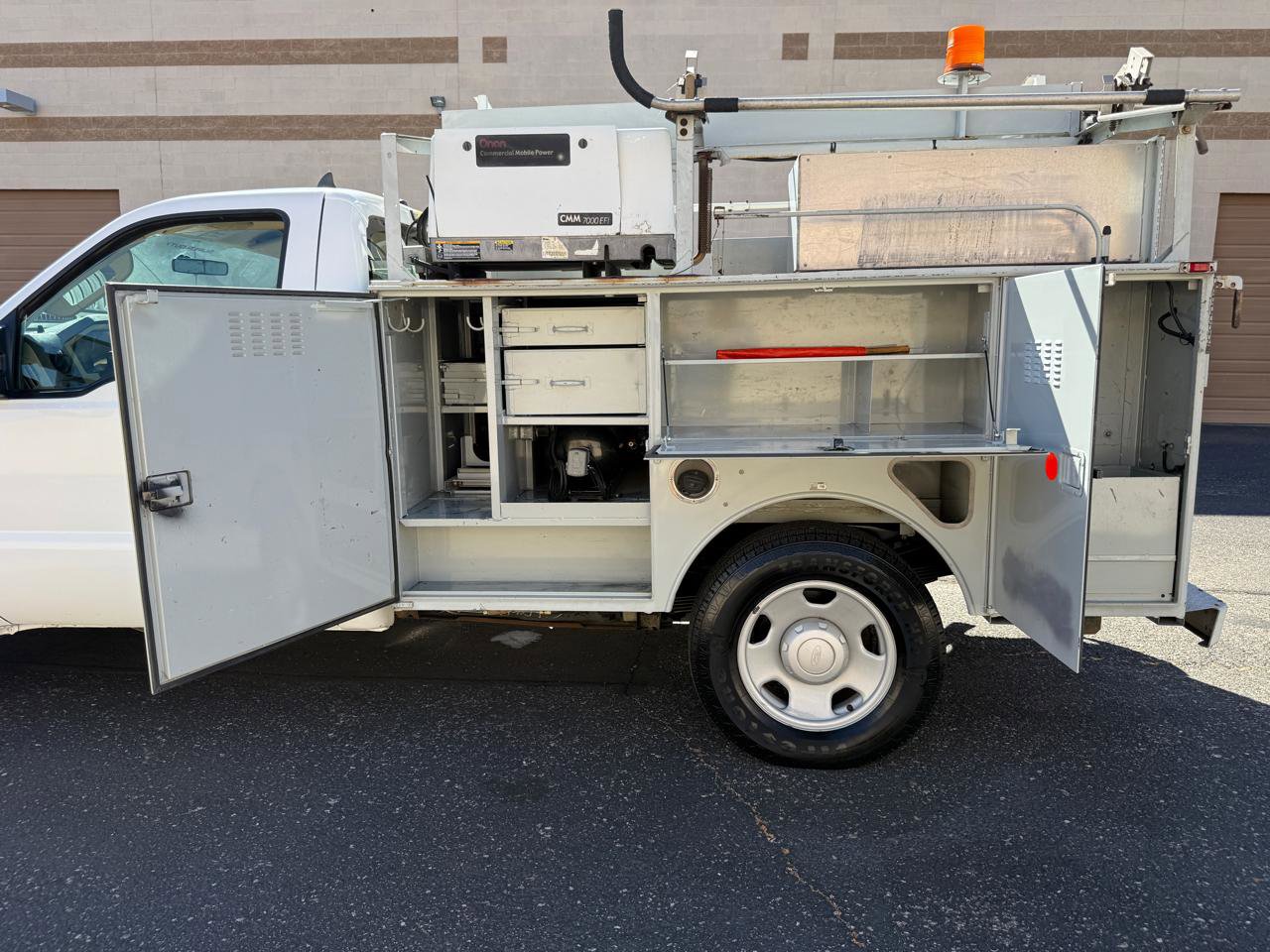 Used 2008 Ford F350 XL image 11