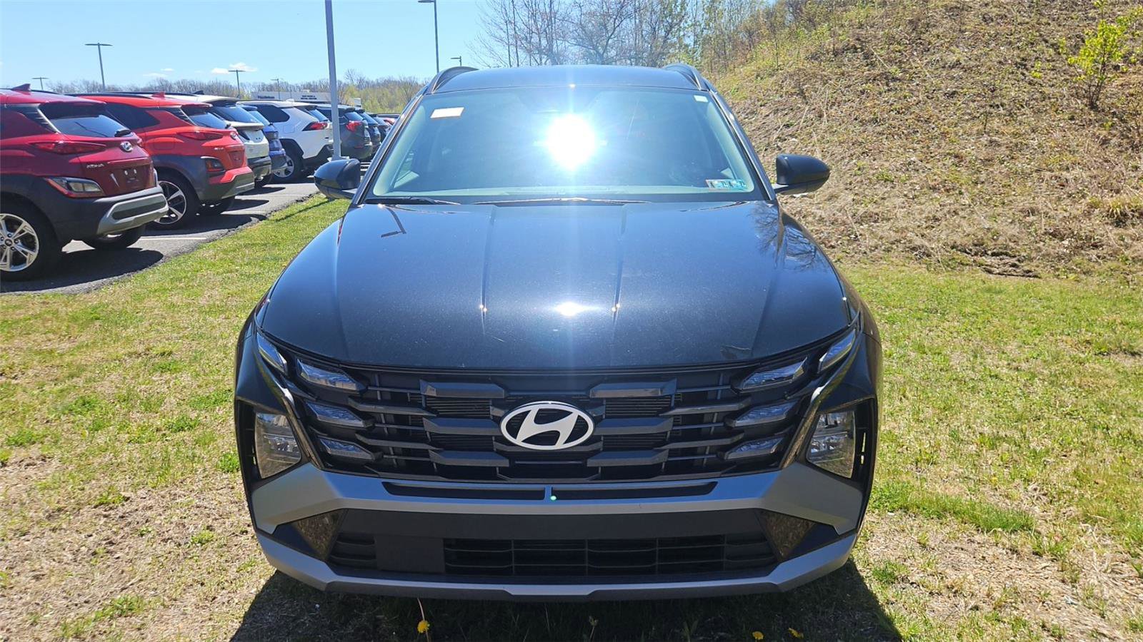 Certified 2025 Hyundai Tucson SEL AWD/4WD image 2