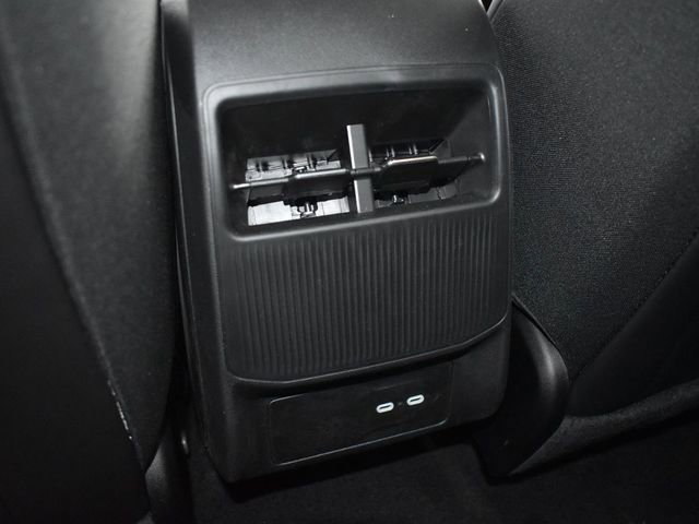 New 2026 Jeep Cherokee Limited image 35