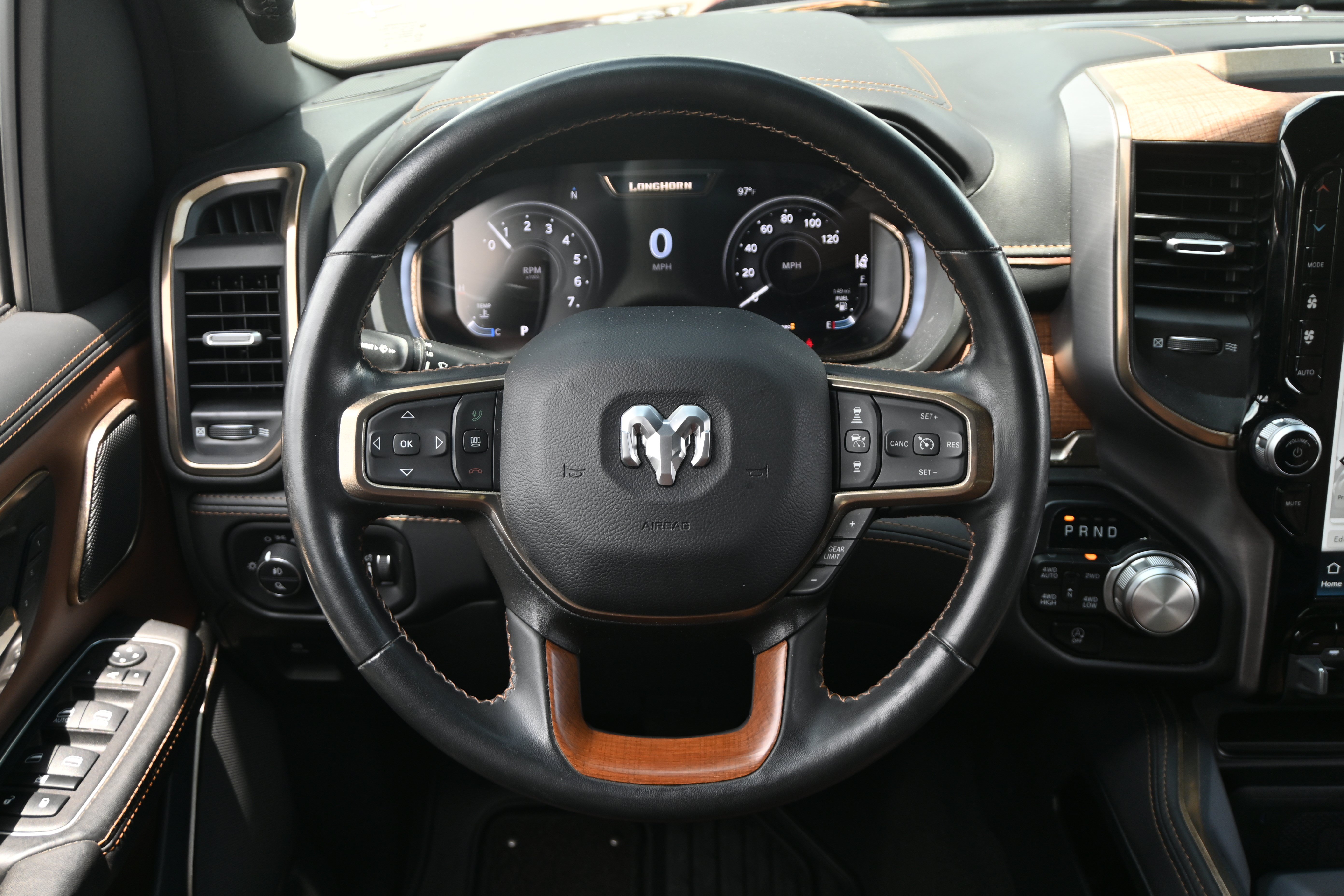 Used 2023 RAM 1500 Limited AWD/4WD image 18