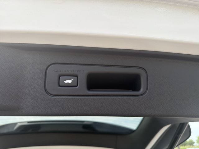 Used 2025 Honda Pilot EX-L image 23