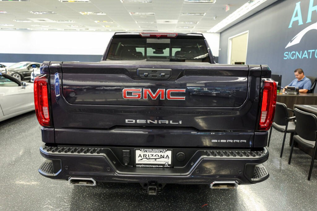 Used 2022 GMC Sierra 1500 Denali image 8
