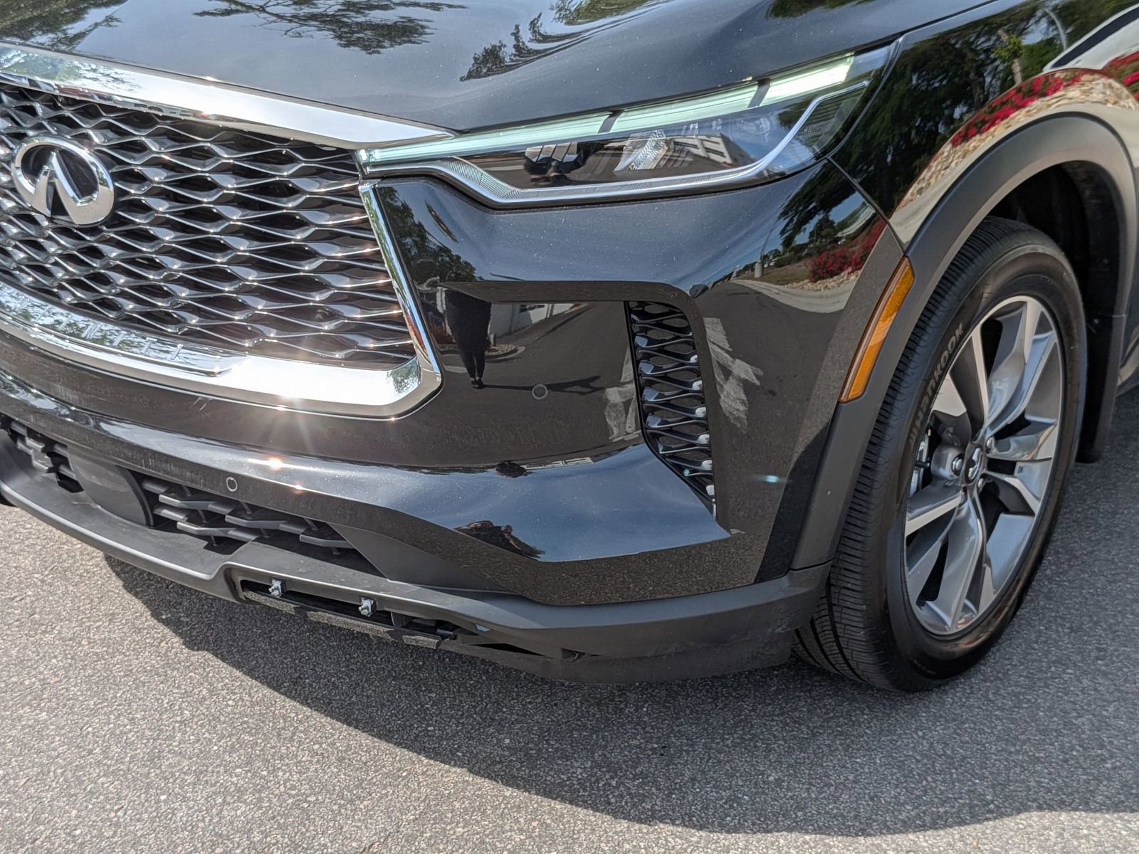Used 2025 INFINITI QX60 Luxe AWD/4WD image 9