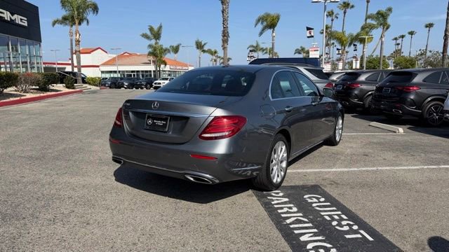 Used 2017 Mercedes-Benz E 300 image 10