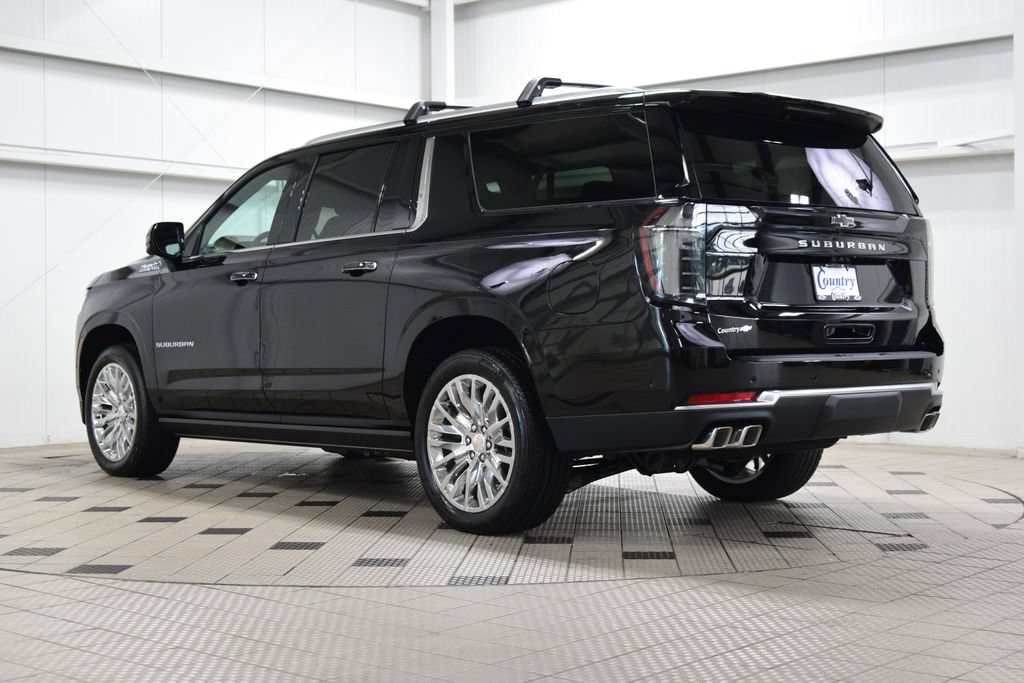 New 2026 Chevrolet Suburban High Country AWD/4WD image 6