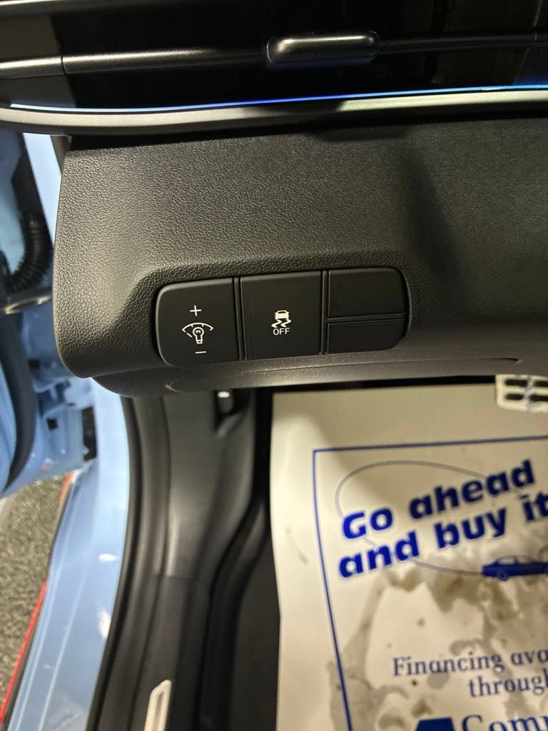 New 2026 Hyundai Elantra N FWD image 12