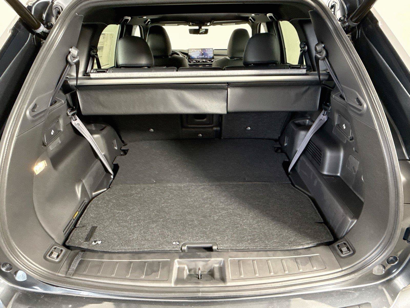 New 2026 Mitsubishi Outlander SEL FWD image 28