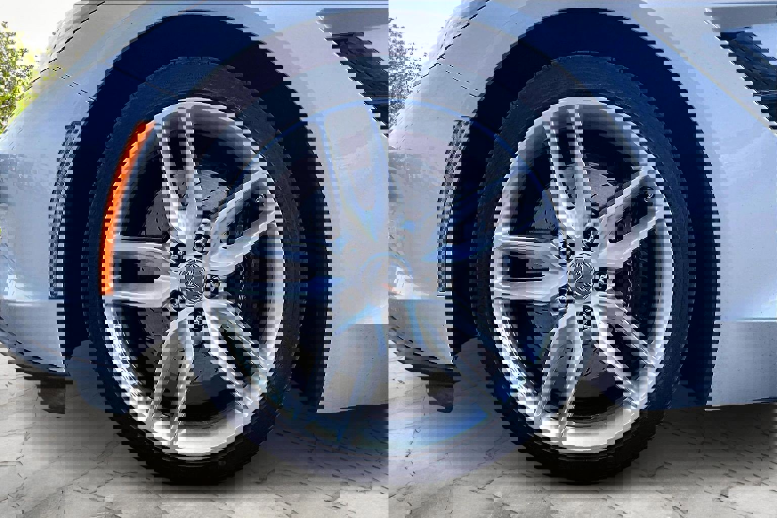 Used 2014 Chevrolet Corvette Stingray Coupe image 9