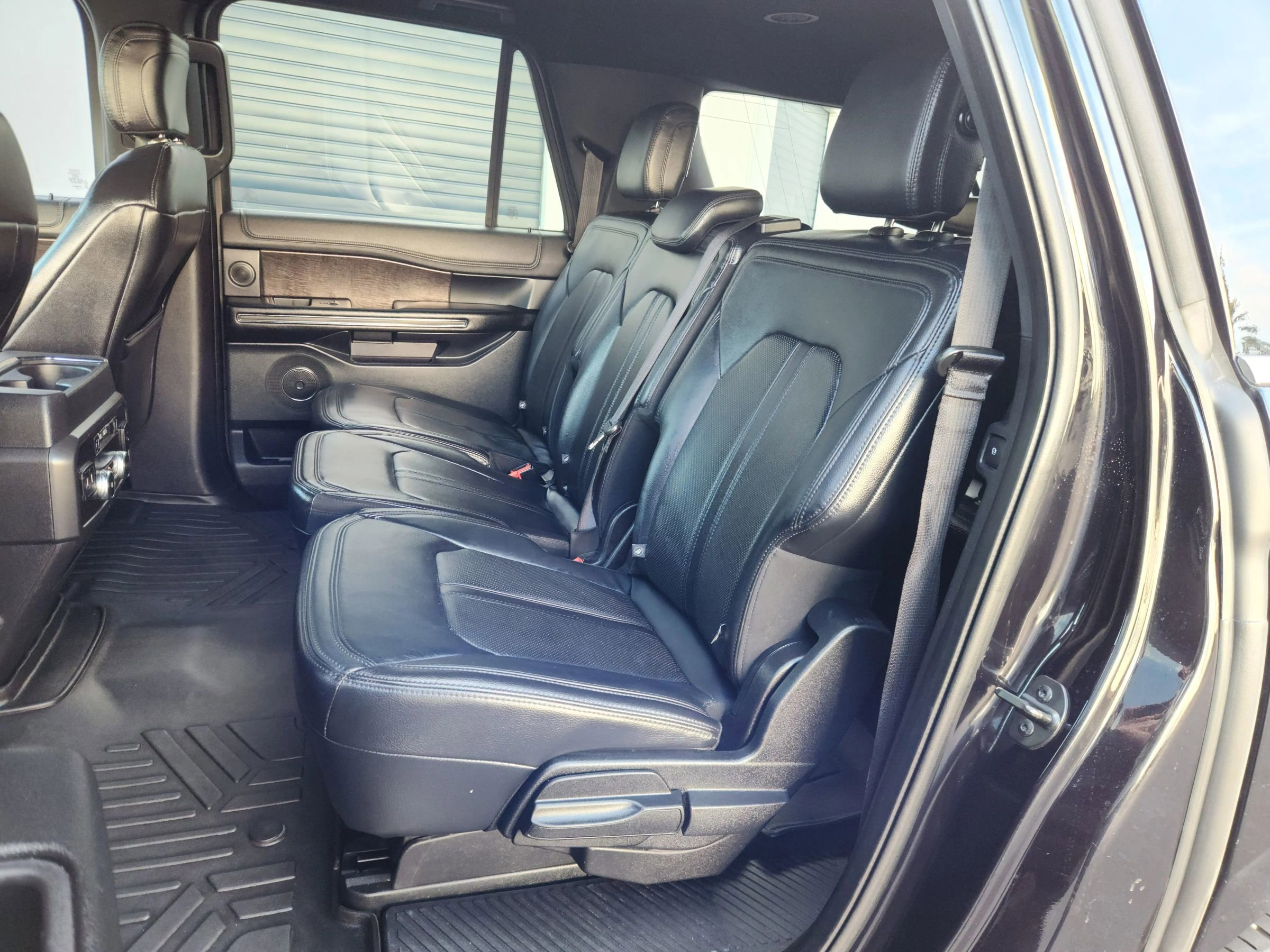 Used 2019 Ford Expedition Max Limited AWD/4WD image 21