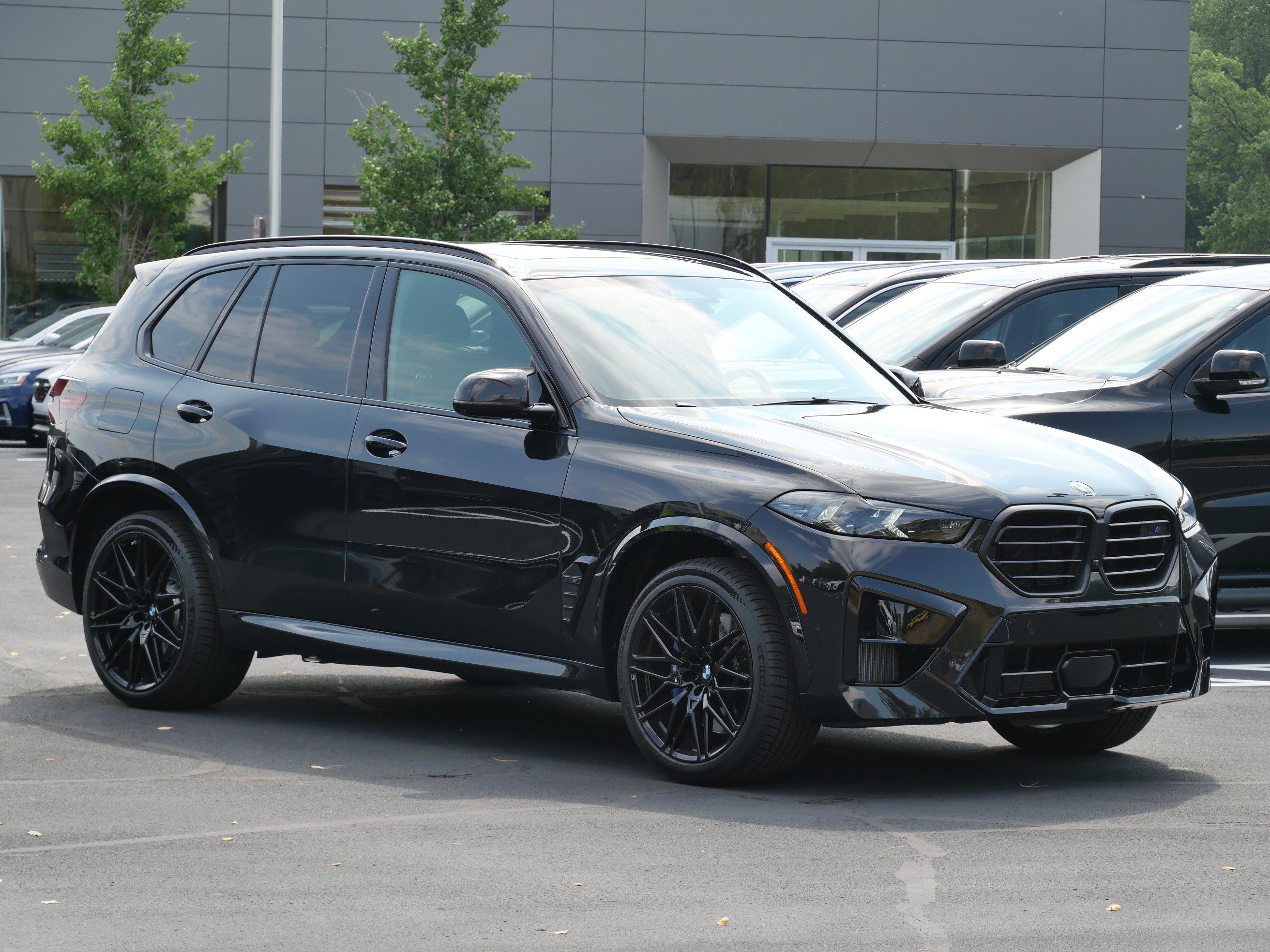 Used 2024 BMW X5 M Competition w/ Executive Package AWD/4WD image 7