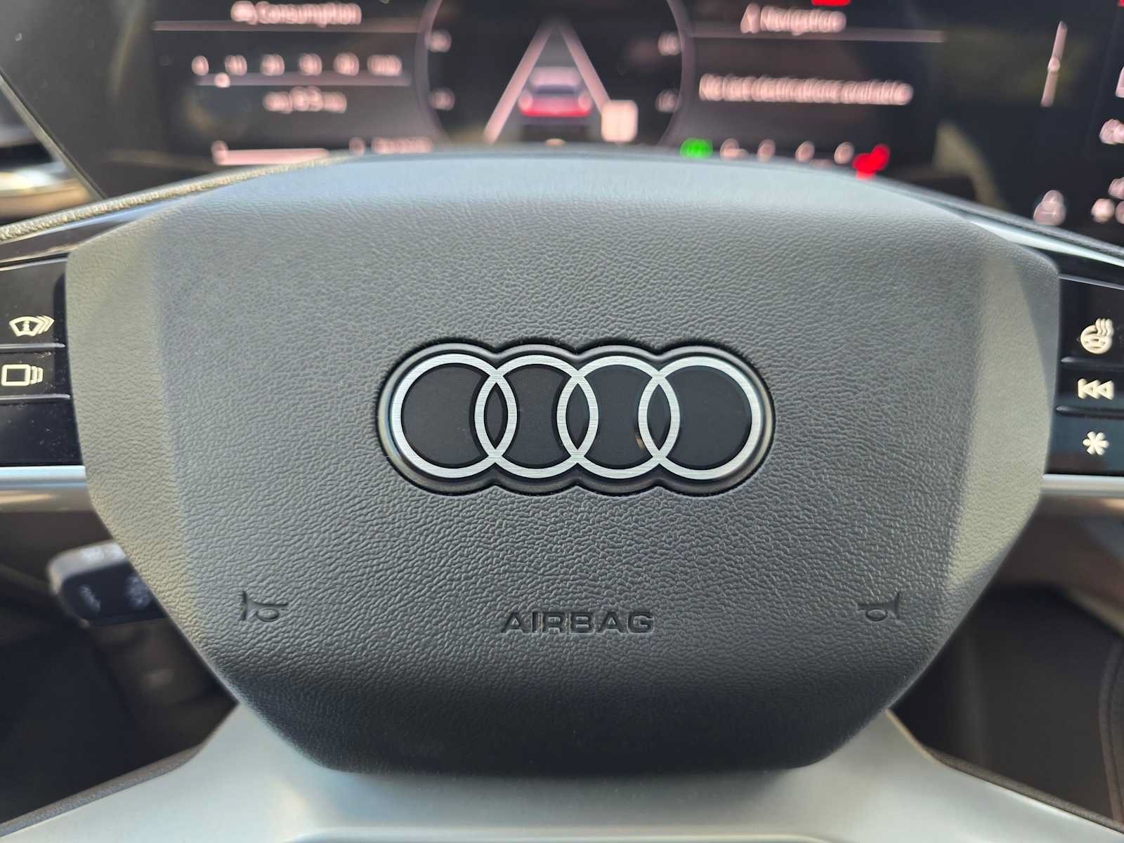 Used 2025 Audi Q5 Premium Plus w/ Premium Plus AWD/4WD image 24