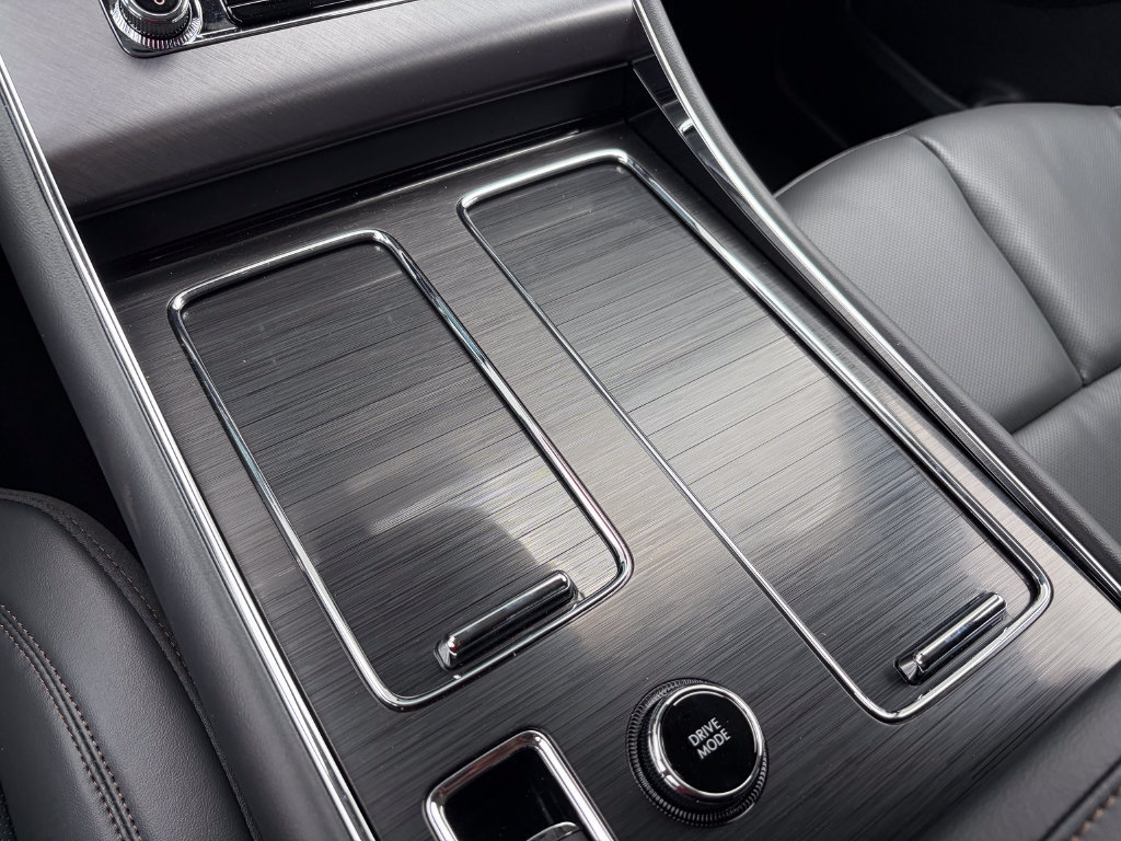 New 2026 Lincoln Aviator AWD image 40