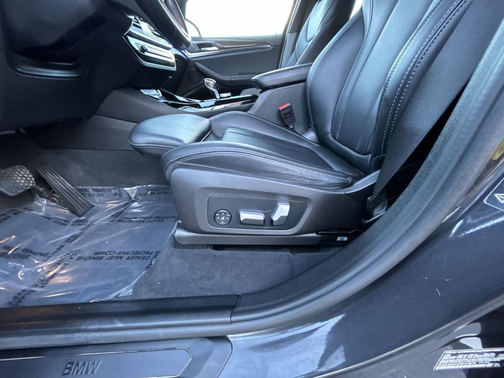 Used 2023 BMW X3 xDrive30i w/ Premium Package image 12