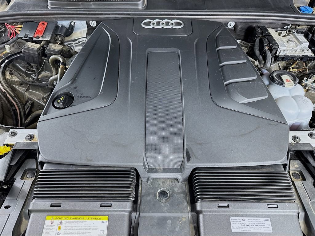 Used 2020 Audi Q7 2.0T Premium Plus w/ Premium Plus Package image 31