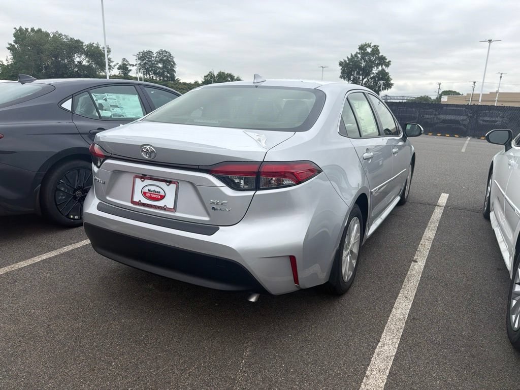 New 2026 Toyota Corolla XLE FWD image 5