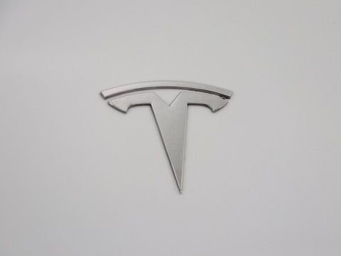 Used 2023 Tesla Model 3 Standard Range image 9