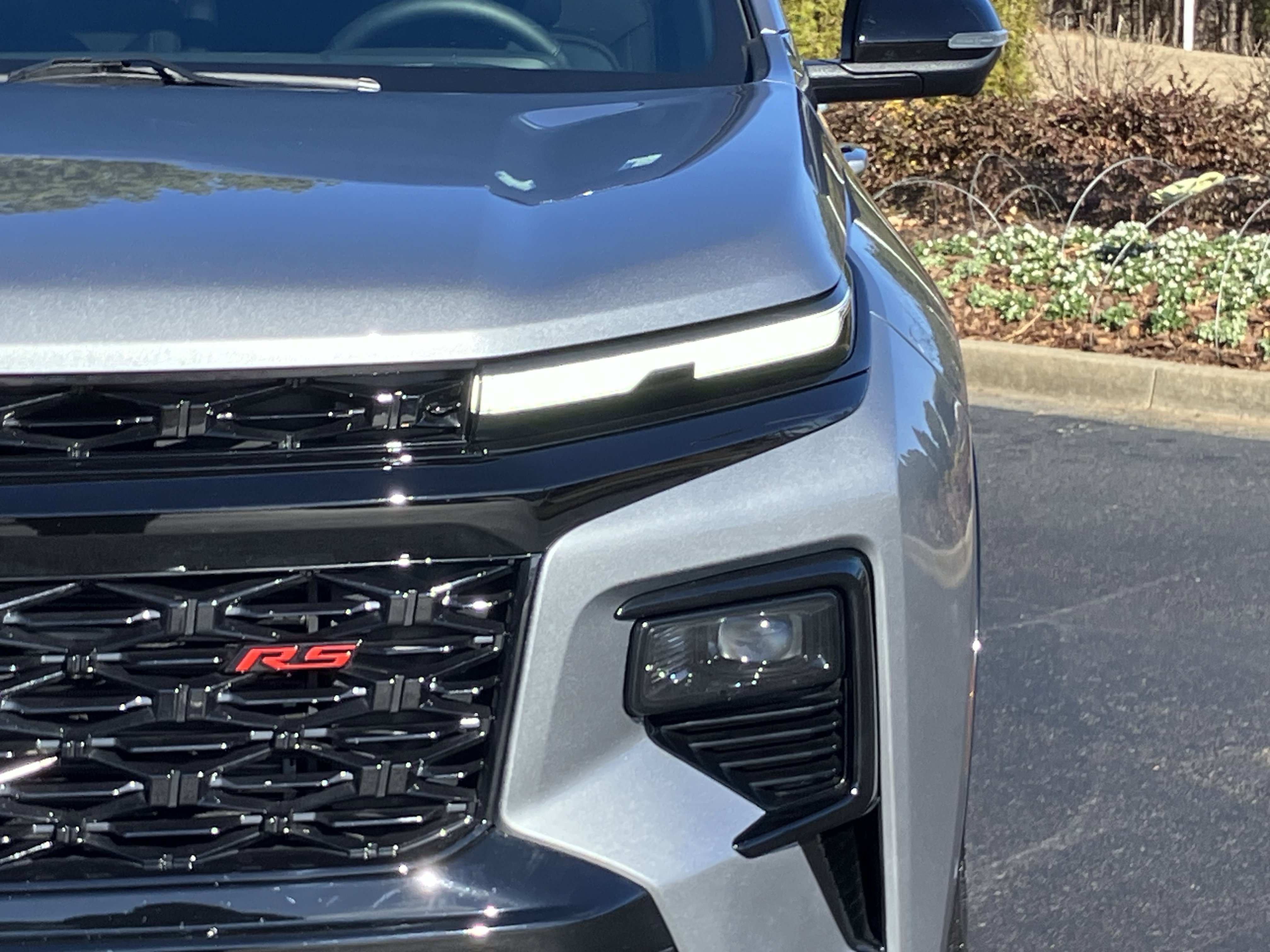 Used 2025 Chevrolet Traverse RS image 5