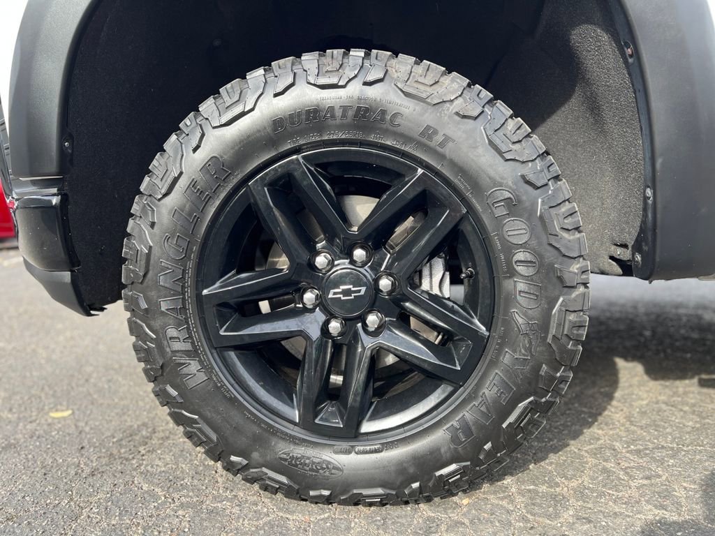 Used 2021 Chevrolet Silverado 1500 LT Trail Boss w/ Convenience Package II image 9