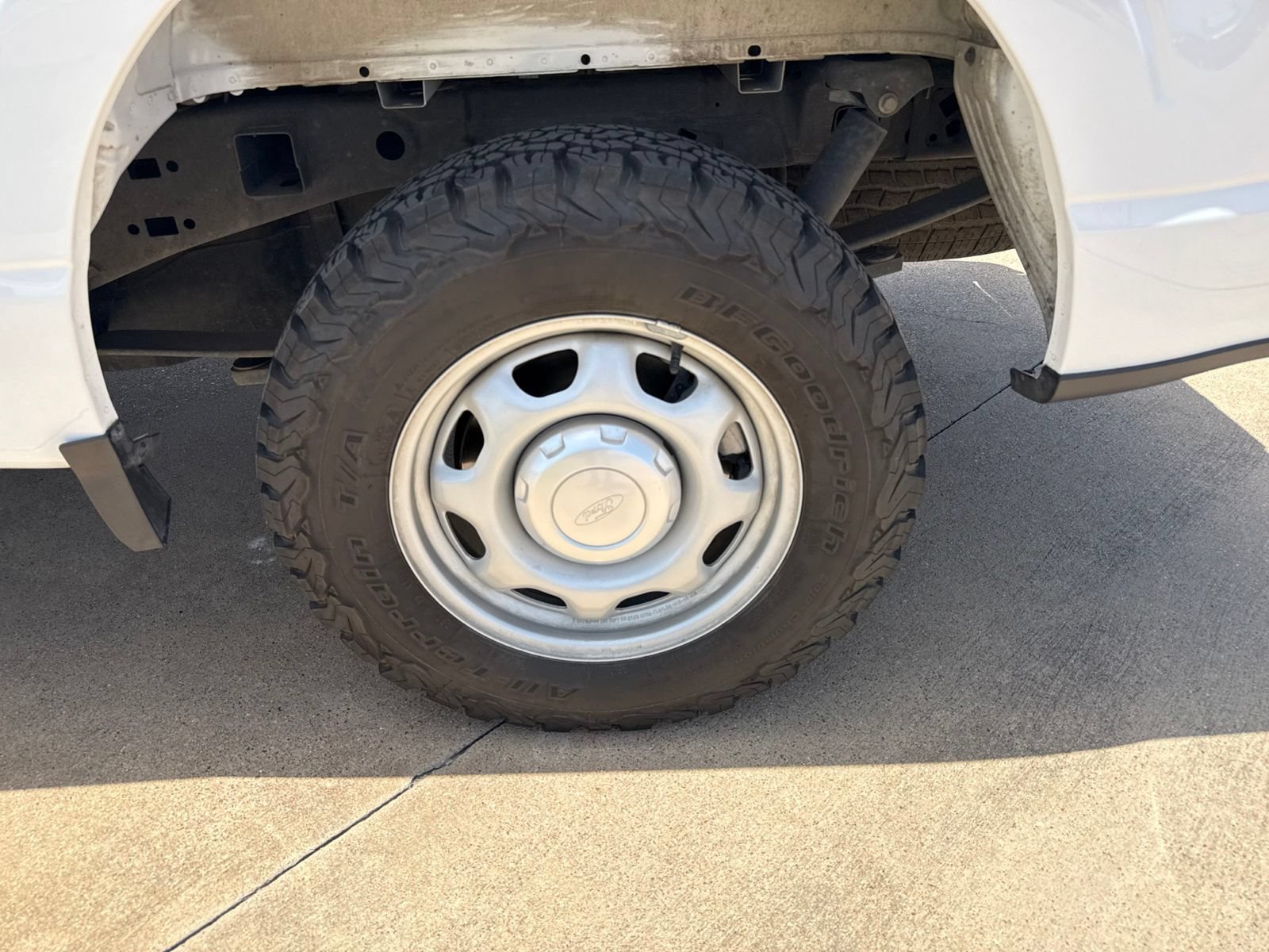 Used 2023 Ford F150 XL RWD image 9