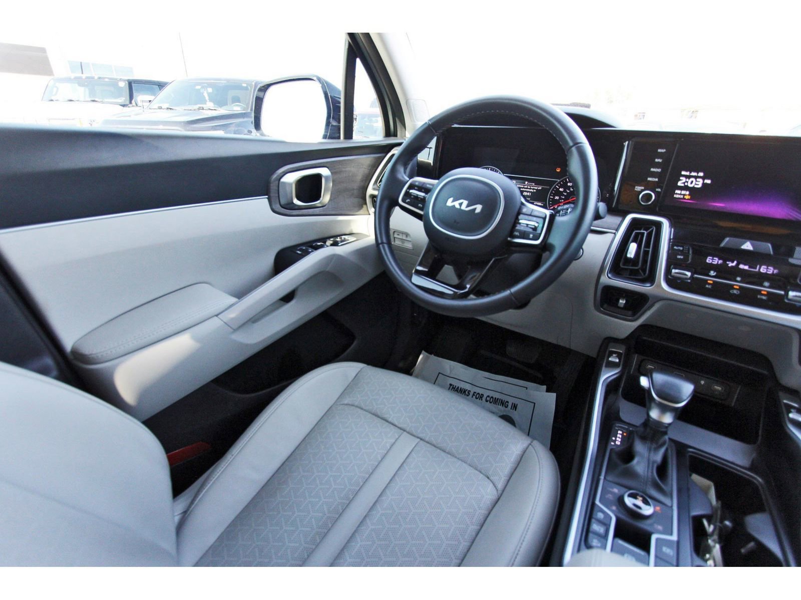 Used 2023 Kia Sorento X-Line EX image 10