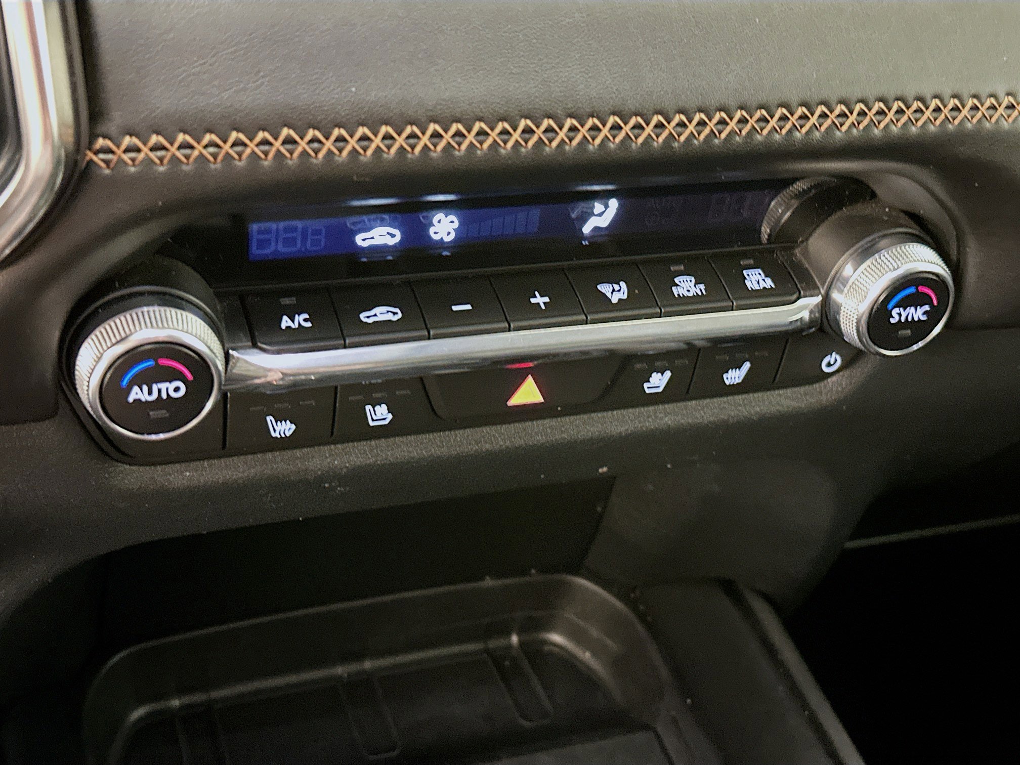 Used 2025 MAZDA CX-50 AWD 2.5 S w/ Premium Plus Pkg image 24