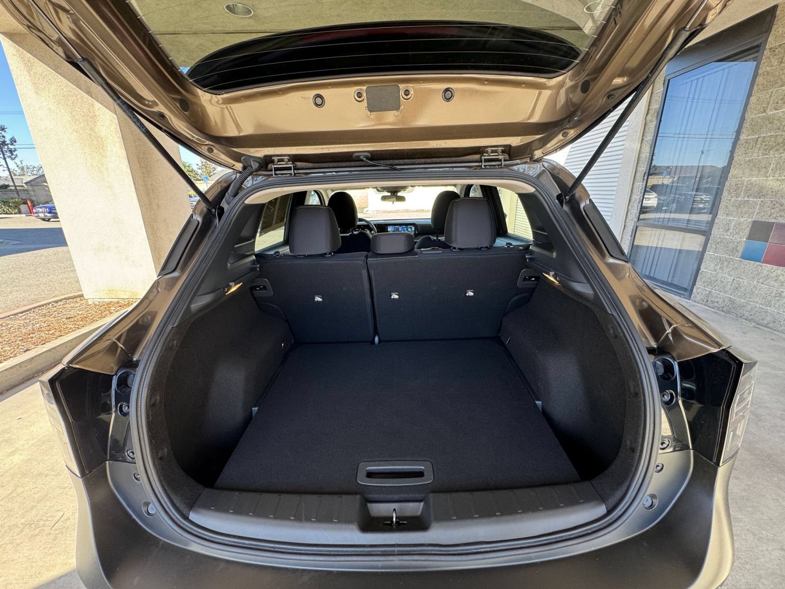 Used 2026 Nissan Kicks SV w/ Cold Weather Package FWD image 30