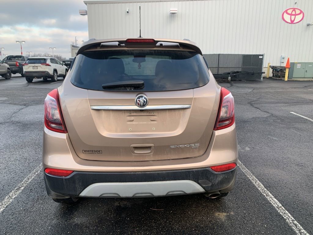 Used 2019 Buick Encore Sport Touring image 5