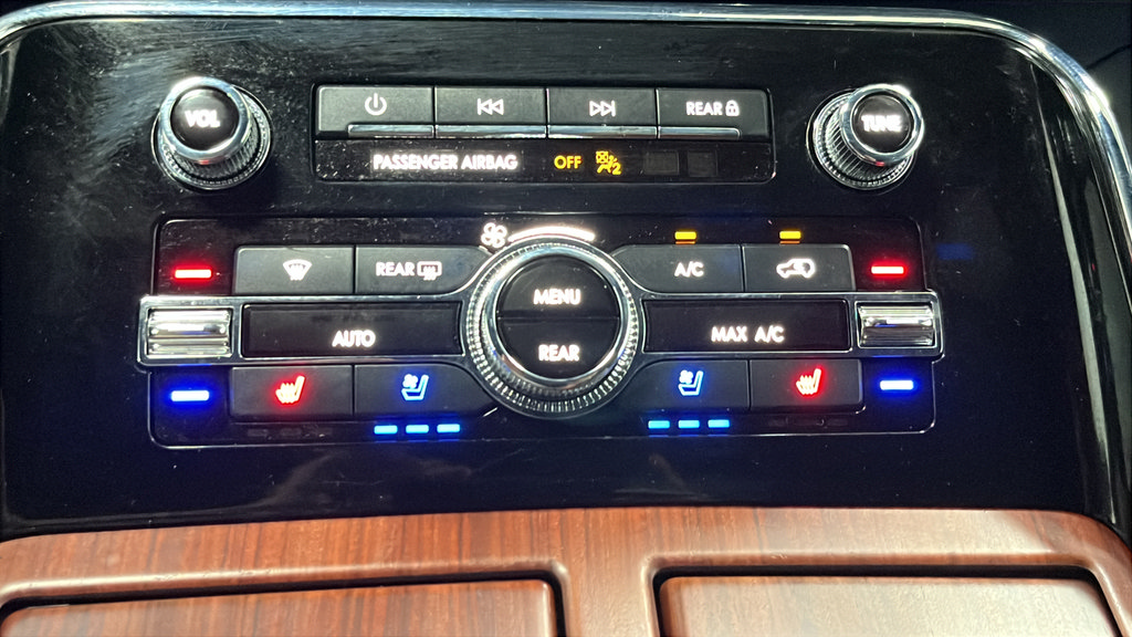 Used 2022 Lincoln Navigator L Reserve AWD/4WD image 18