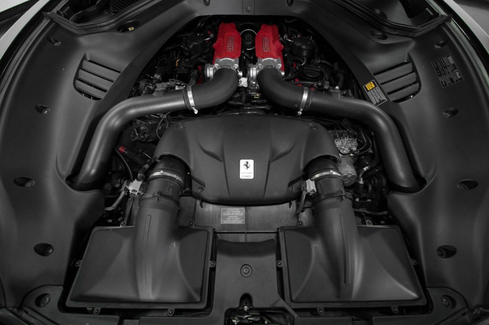 Used 2016 Ferrari California T RWD image 59