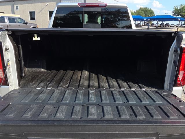 Used 2022 GMC Sierra 1500 SLT image 11