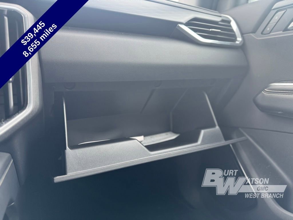 Used 2025 GMC Acadia Elevation w/ Black Edition image 23