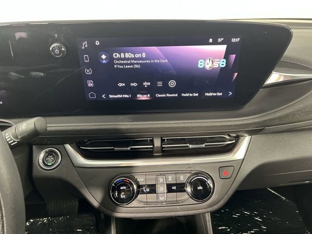 Certified 2024 Buick Envista Preferred image 14