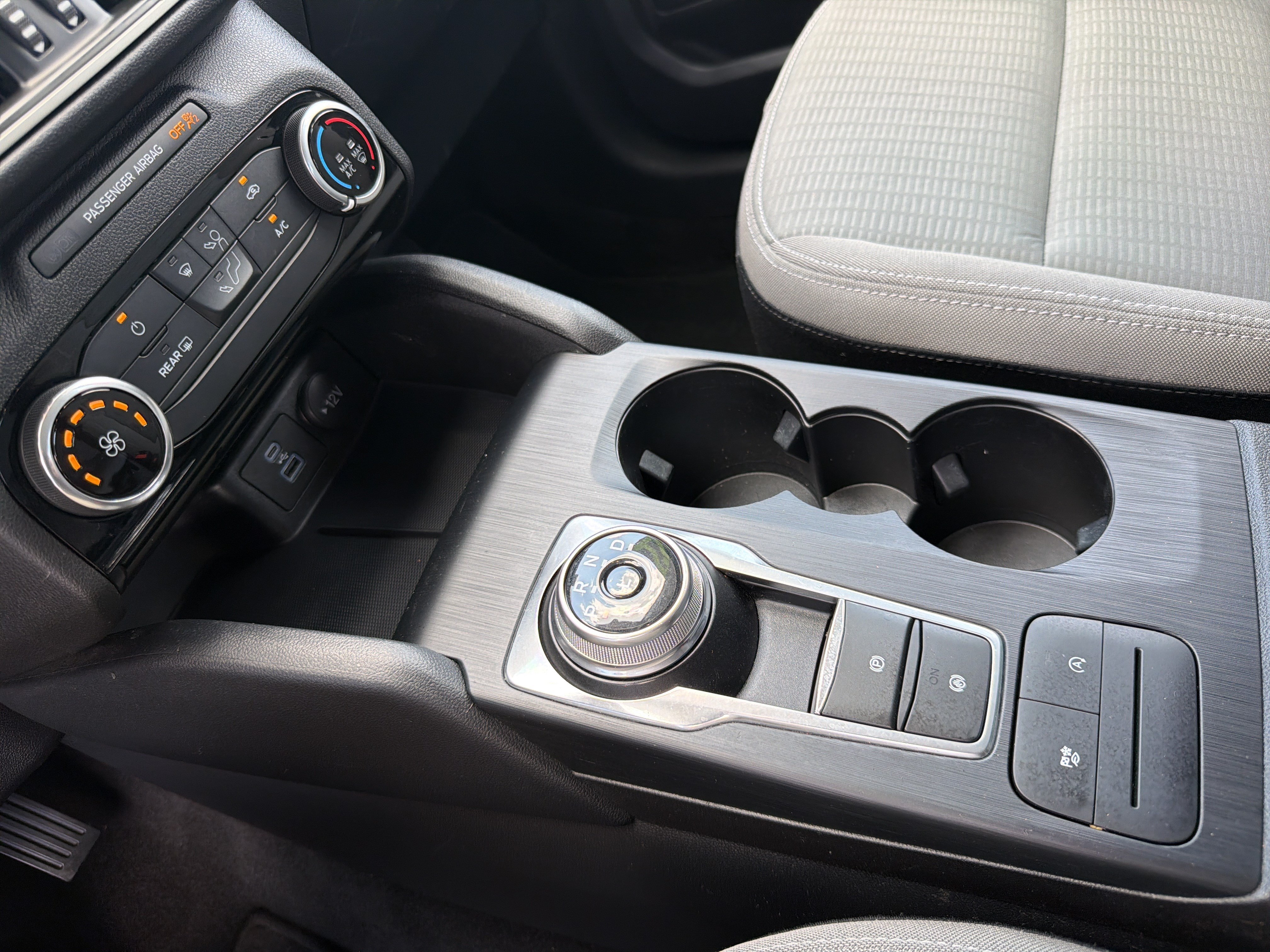 Used 2022 Ford Escape S FWD image 8