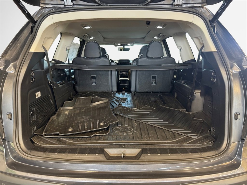 Used 2022 Subaru Ascent Limited w/ Technology Package image 25