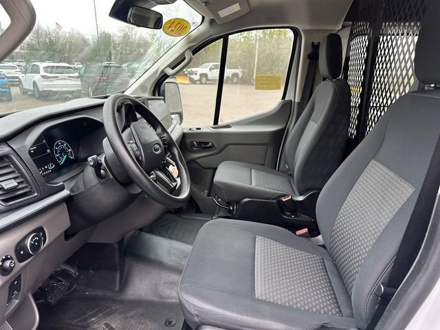 Used 2024 Ford Transit 250 Low Roof AWD w/ Exterior Upgrade Package image 22