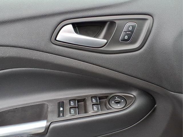 Used 2019 Ford Escape SE AWD/4WD image 17