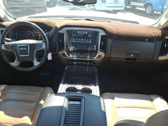 Used 2017 GMC Sierra 2500 Denali w/ Duramax Plus Package image 15