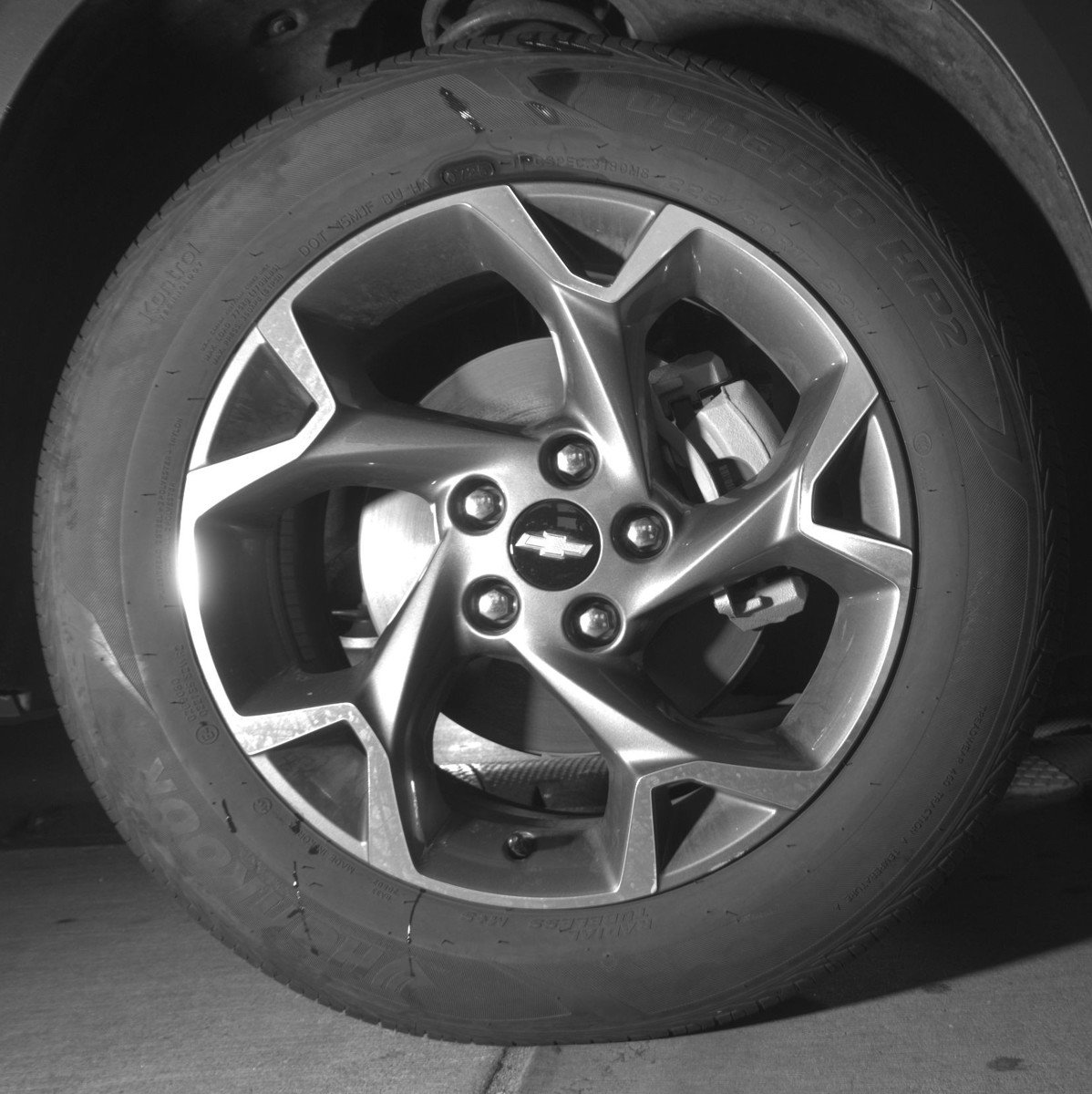 Used 2025 Chevrolet Trax LT FWD image 13