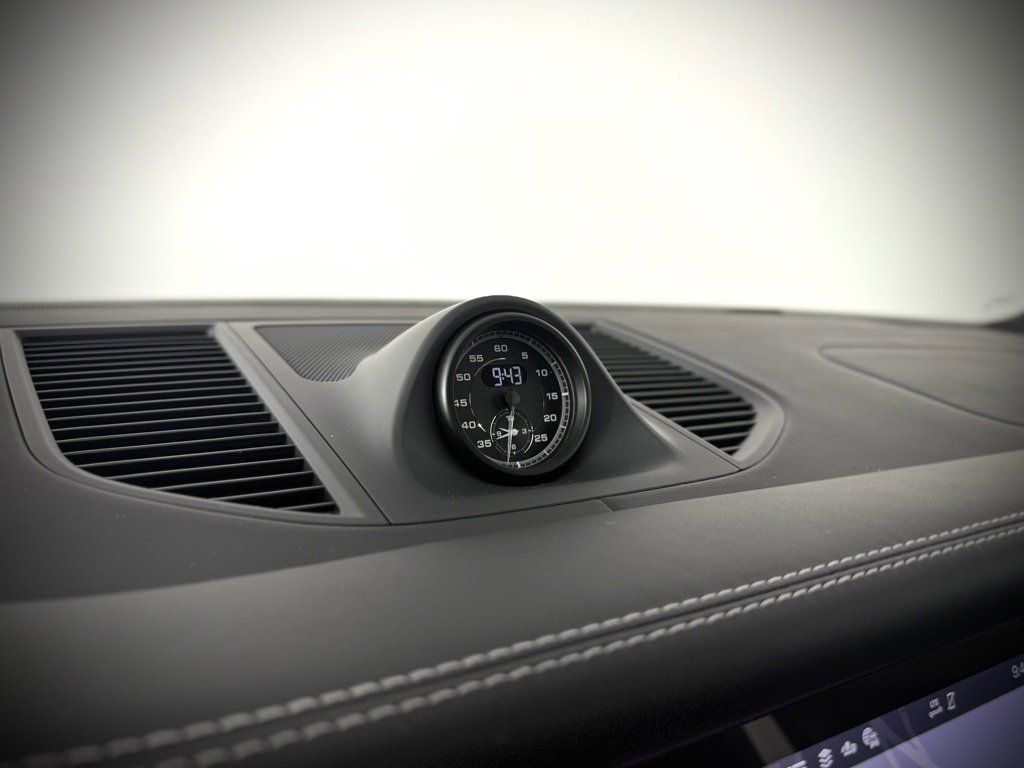 New 2026 Porsche Macan GTS image 29