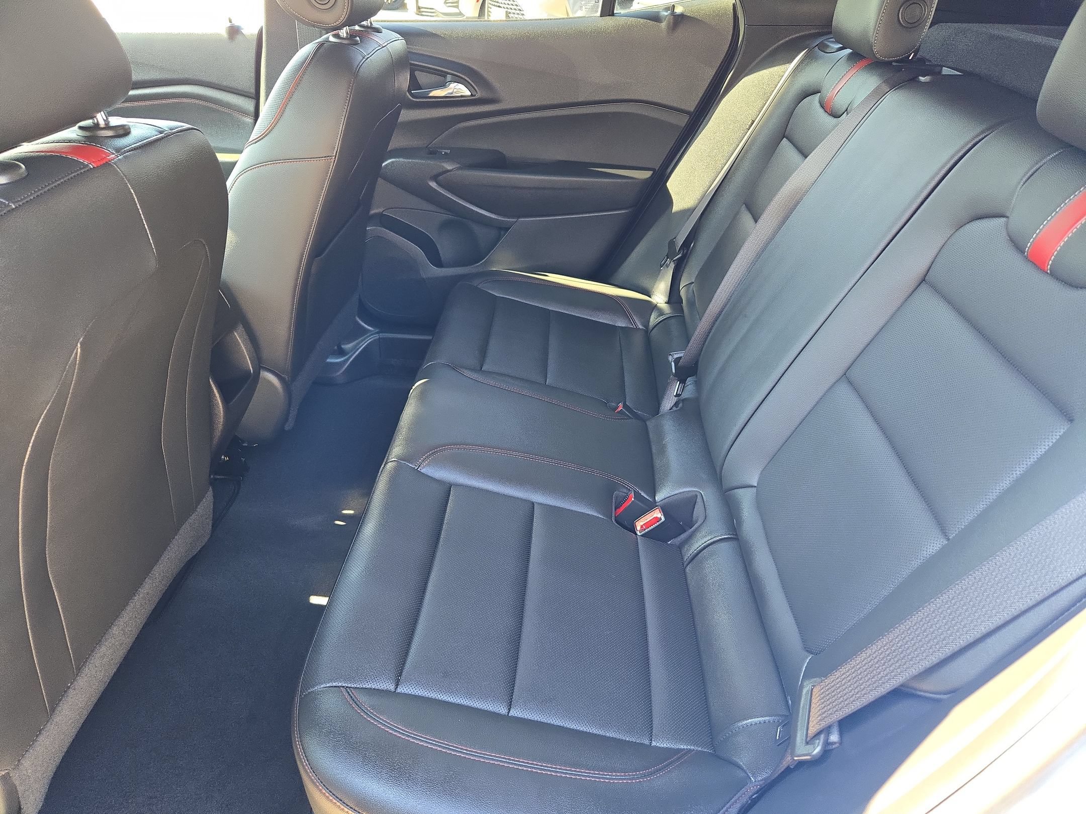 Used 2024 Chevrolet Trax RS w/ Driver Confidence Package FWD image 13