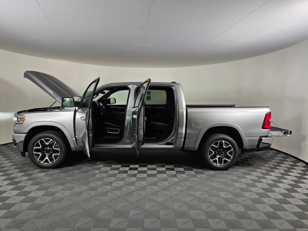 New 2025 RAM 1500 Laramie image 15