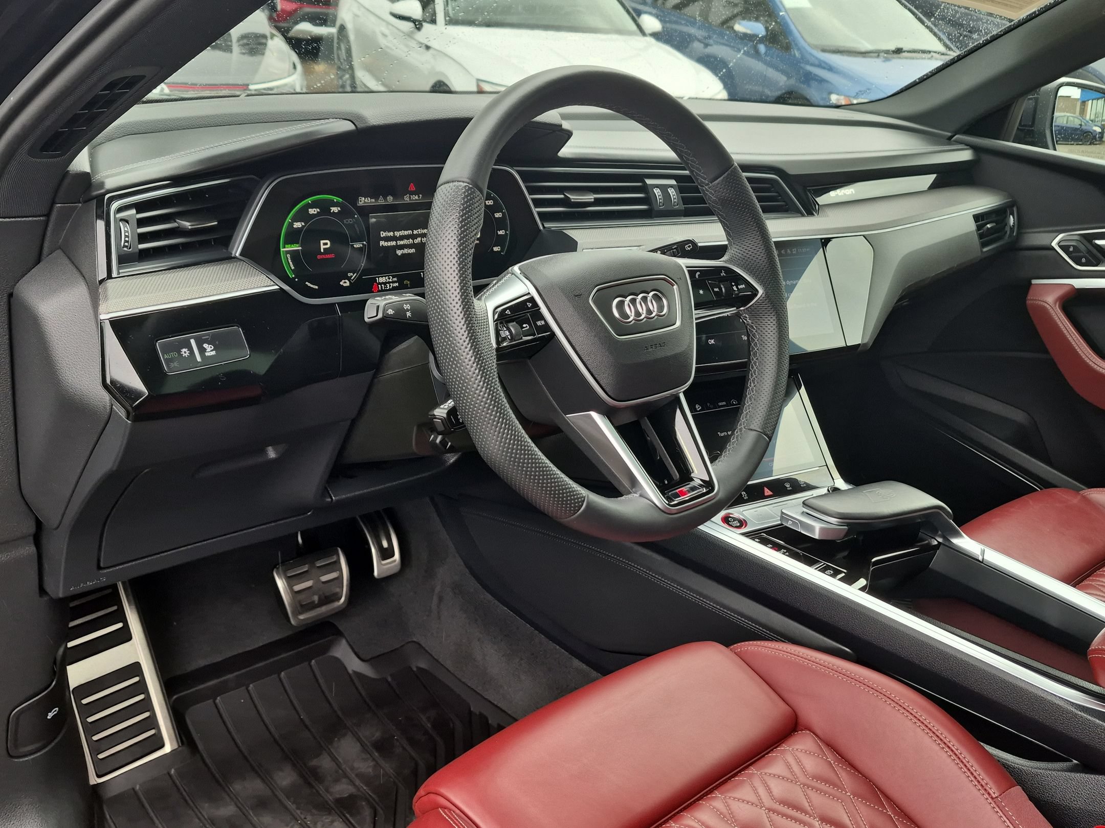 Used 2024 Audi Q8 e-tron Prestige w/ Prestige Package AWD/4WD image 12