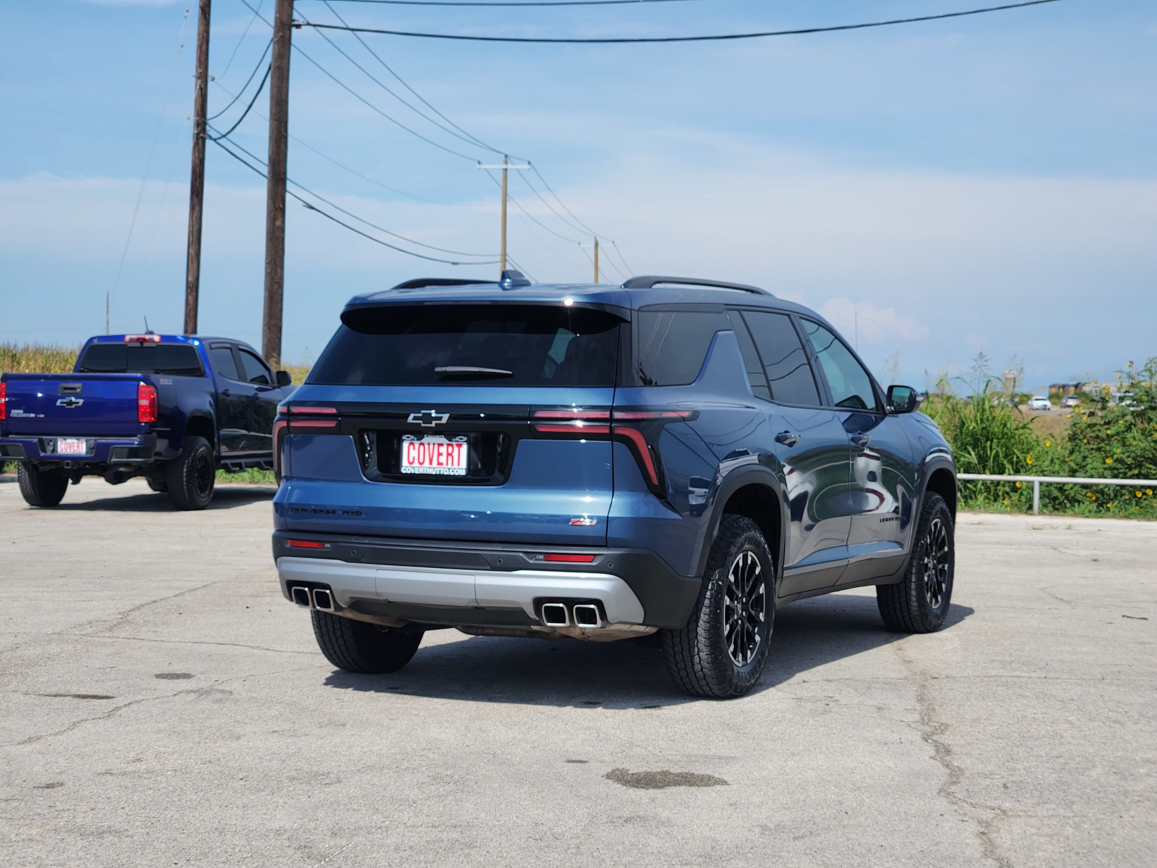 Used 2025 Chevrolet Traverse Z71 AWD/4WD image 7