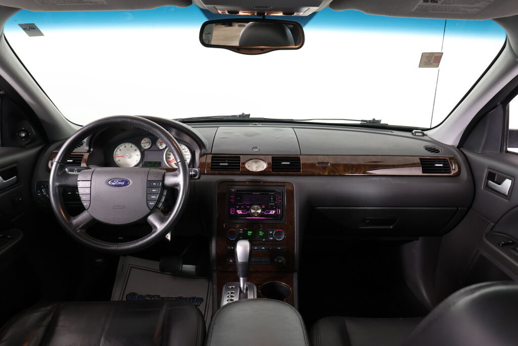 Used 2005 Ford Five Hundred Limited AWD/4WD image 27