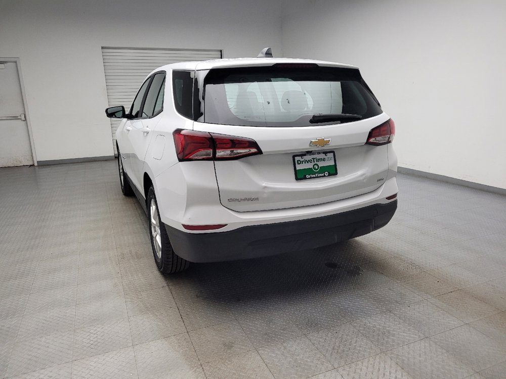 Used 2022 Chevrolet Equinox LS w/ LPO, Floor Liner Package image 6