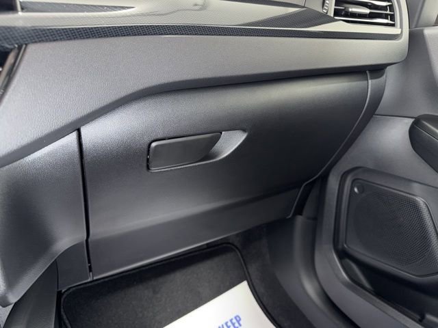 New 2026 Ford Escape ST-Line Select w/ Equipment Group 401A image 28