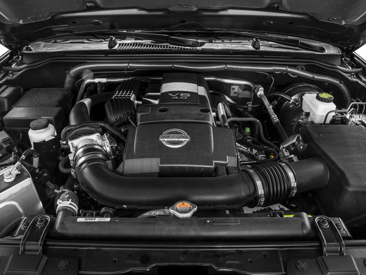 Used 2016 Nissan Frontier SV w/ SV Value Truck Package AWD/4WD image 9