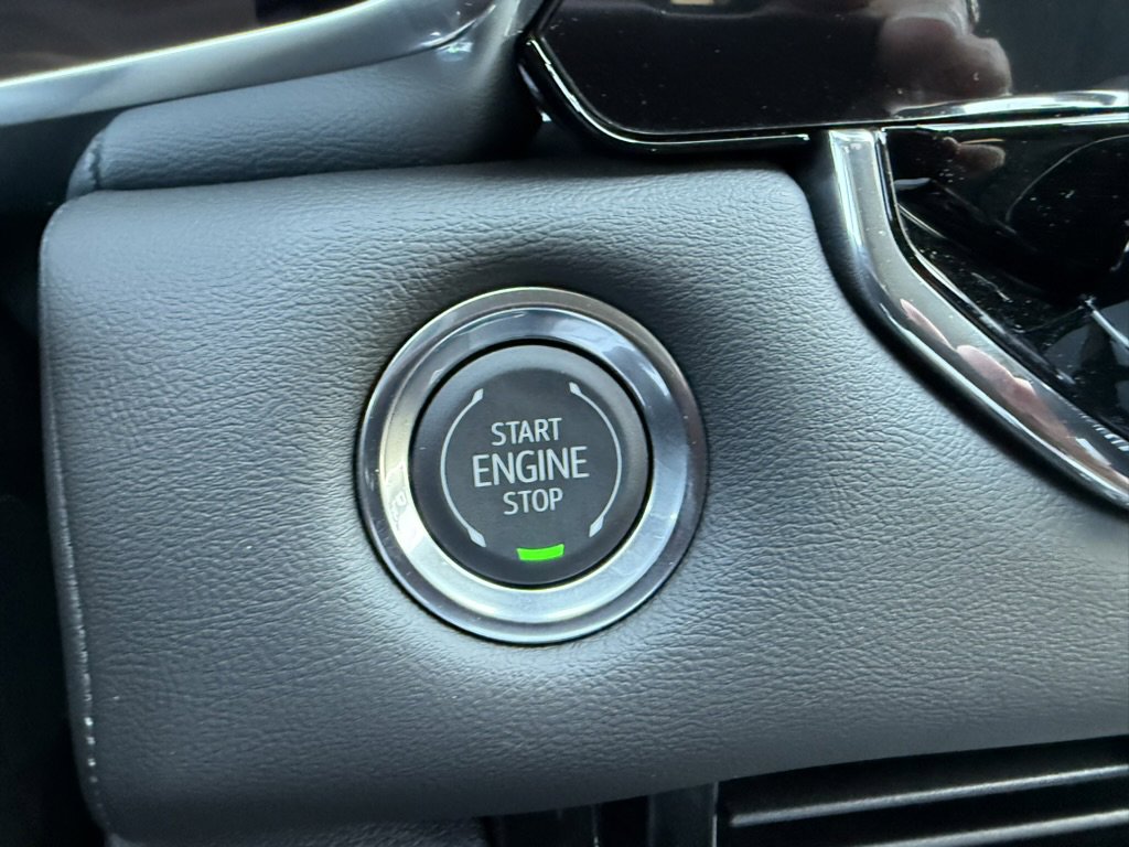 New 2026 GMC Canyon Elevation w/ Convenience Package image 19