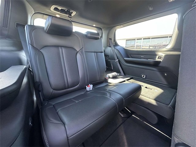New 2025 Jeep Wagoneer 4WD image 31